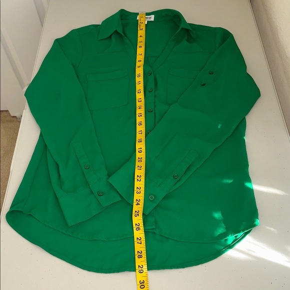 Express Vibrant Green Button-Down Shirt Size S/P. - Picture 11 of 16